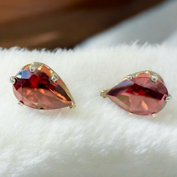 Exquisite Pear Garnet Sterling Silver Earrings - Picture 8 of 14